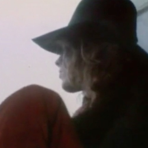 Debut 7" Single From Spires